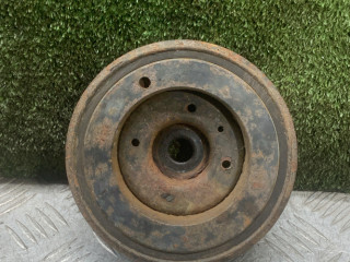 шкив коленвала Skoda Octavia 3 поколение (A7) 2013, 1.8 л., бензин, МКПП, лифтбэк, 06H105243K