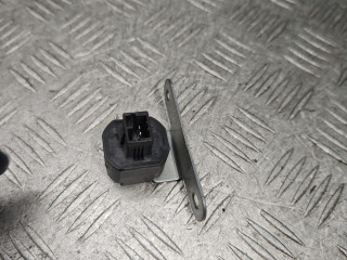 датчик удара Renault Duster 1 поколение [рестайлинг] 2017, 2.0 л., бензин, МКПП, внедорожник 5 дв., полный привод, 17082230684