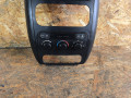 блок управления печки / климат-контроля Chrysler Voyager 4 поколение 2002, 2.4 л., бензин, МКПП, минивэн - фото №2