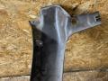 обшивка стойки центральной правой Mitsubishi Pajero 2 поколение 1996, 3.0 л., бензин, АКПП, внедорожник 5 дв. - фото №5