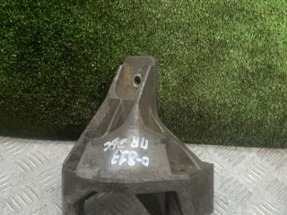 кронштейн двигателя Opel Vectra B 1999, 1.6 л., X 16 XEL, бензин, МКПП, хетчбэк 5 дв., 90497255