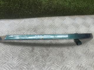 ресничка (ус) левой фары Toyota Avensis 1 поколение (T220) 1998, 2.0 л., дизель, МКПП, седан