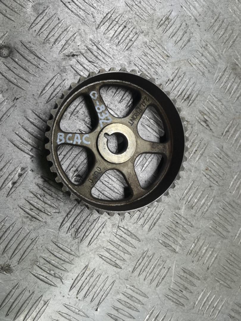 шкив распредвала Dodge Caravan 4 поколение 2002, 2.4 л., бензин, АКПП, минивэн - фото №1