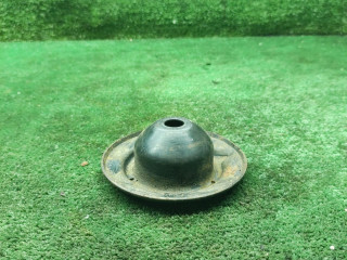 опора амортизатора верхняя (чашка) Volkswagen Passat B3 1990, 1.8 л., mono, бензин, МКПП, седан