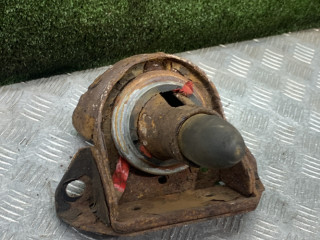 опора амортизатора верхняя (чашка) Lada 2121 Niva 1 поколение [рестайлинг] 2013, 1.7 л., бензин, МКПП, внедорожник 5 дв.