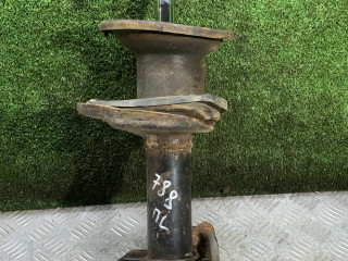 амортизатор передний левый Toyota Carina E 1 поколение T190 1997, 2.0 л., 3S-FE, бензин, МКПП, универсал