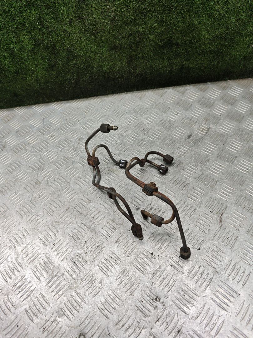 трубка ТНВД Toyota Avensis 1 поколение (T220) 2000, 2.0 л., 2C-T, дизель, МКПП, универсал - фото №1