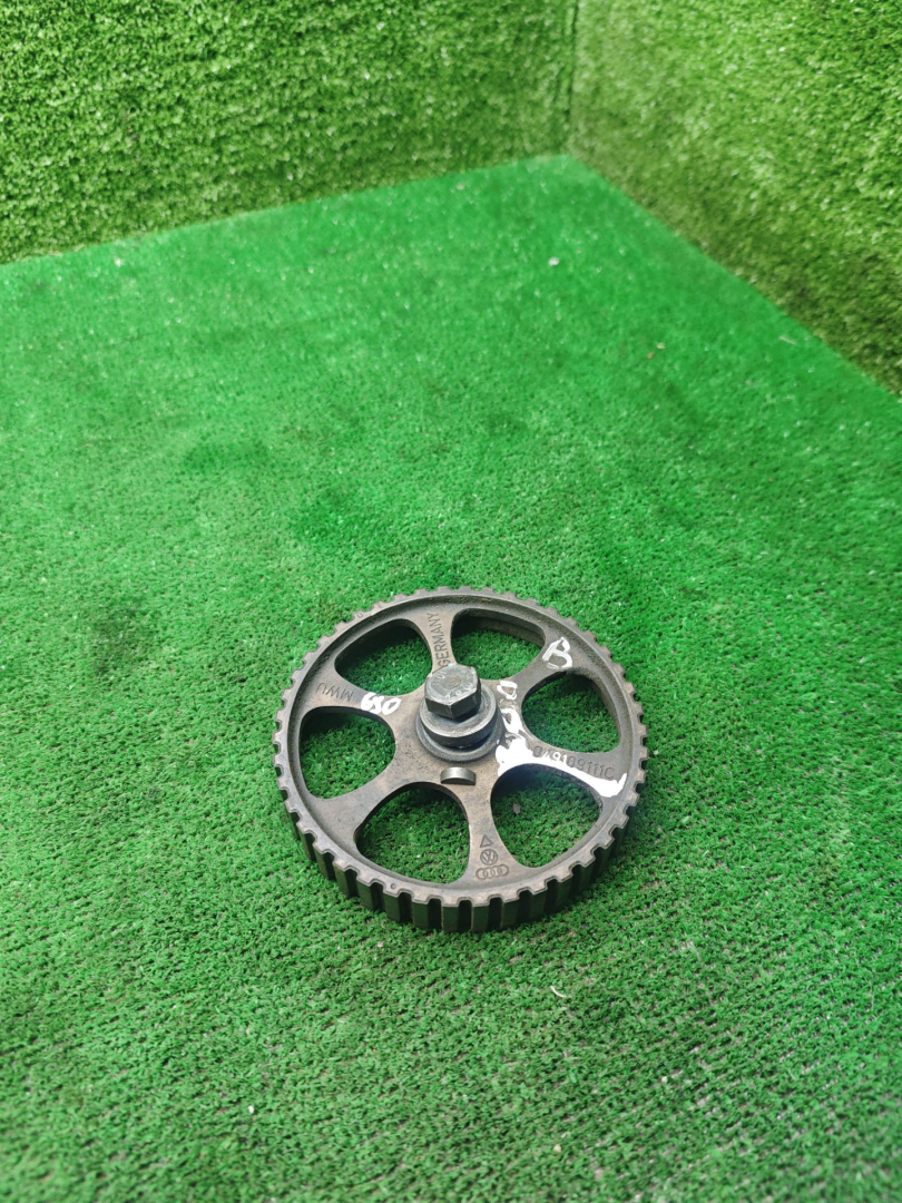 шкив распредвала Volkswagen Passat B3 1991, 1.8 л., бензин, МКПП, универсал, 049109111C - фото №1