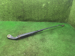 щеткодержатель (поводок стеклоочистителя, дворник) Chrysler Voyager 3 поколение 2000, 2.5 л., дизель, МКПП, минивэн