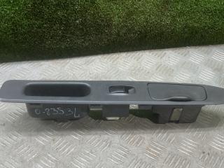 кнопка стеклоподъемника двери задней левой Mitsubishi Space Wagon 3 поколение (Typ N50) 2000, 2.4 л., бензин, МКПП, минивэн
