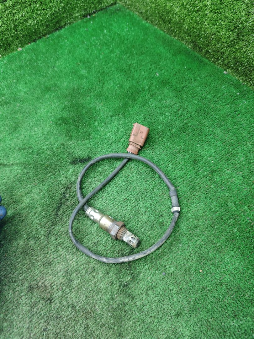 лямбда-зонд Volkswagen Polo Sedan 1 поколение 2015, 1.6 л., МКПП, седан, 03C906262A - фото №1