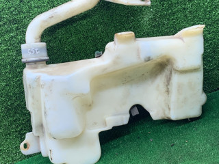 бачок омывателя Chery Tiggo (T11) 1 поколение 2007, 1.8 л., бензин, МКПП, внедорожник 5 дв.