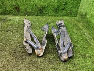 петля капота Peugeot 406 1 поколение [рестайлинг] 2000, 2.0 л., HDi, дизель, МКПП, универсал