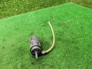 насос (моторчик) омывателя стекла Citroen Xsara 1 поколение 1998, 1.8 л., бензин, МКПП, хетчбэк 5 дв.