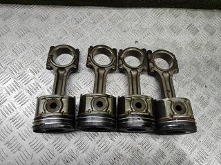 поршень Kia Carnival 1 поколение [рестайлинг] 2005, 2.9 л., CRDi, дизель, МКПП, минивэн