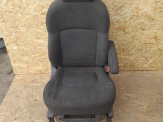 сиденье переднее Hyundai Trajet 1 поколение 2004, 2.0 л., G4JP, бензин, АКПП, минивэн