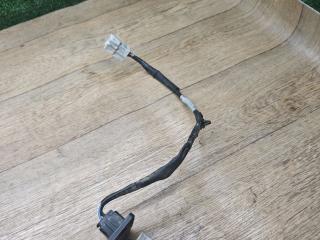 сопротивление печки Toyota Avensis 1 поколение (T220) 1999, 2.0 л., дизель, МКПП, хетчбэк 5 дв.