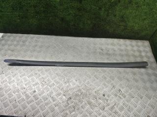 молдинг двери передней правой Opel Corsa B 1998, 1.0 л., X 10 XE, бензин, МКПП, хетчбэк 3 дв.