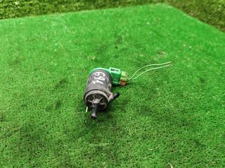 насос (моторчик) омывателя стекла Nissan Serena С23 [рестайлинг] 1995, 2.3 л., дизель, МКПП, минивэн