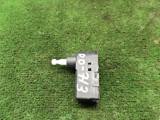 корректор фар Volkswagen Polo Sedan 1 поколение [рестайлинг] 2019, 1.6 л., MPI, бензин, МКПП, седан, 030785330315