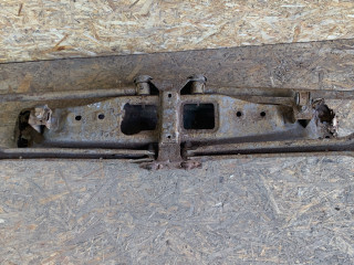 балка подвески задняя Mazda 626 GE [рестайлинг] 1997, 1.8 л., бензин, МКПП, хетчбэк 5 дв.