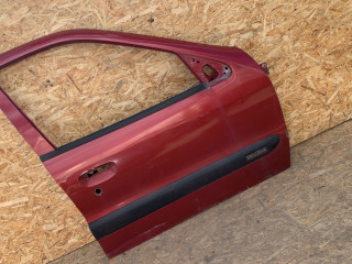 дверь передняя правая Citroen Xsara 1 поколение 1998, 1.8 л., бензин, МКПП, хетчбэк 5 дв.