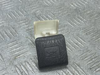 ручка открывания капота Toyota Avensis 1 поколение (T220) 1999, 2.0 л., дизель, МКПП, хетчбэк 5 дв.