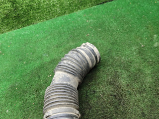 патрубок воздушного фильтра Renault Duster 1 поколение [рестайлинг] 2017, 2.0 л., бензин, МКПП, внедорожник 5 дв., полный привод, 165788487R