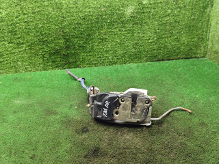 замок двери передней правой Toyota Corolla 7 поколение (E100) 1995, 1.6 л., 4A-FE, бензин, МКПП, хетчбэк 3 дв.