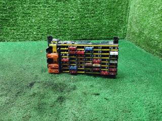 блок предохранителей Peugeot 406 1 поколение [рестайлинг] 2000, 1.8 л., бензин, МКПП, седан