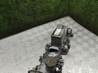 клапанная крышка Toyota Avensis 1 поколение (T220) 2000, 2.0 л., 2C-T, дизель, МКПП, универсал