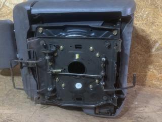 салон (комплект сидений) Mitsubishi Space Wagon 2 поколение (Typ N30/N40) 1997, 1.8 л., бензин, МКПП, минивэн