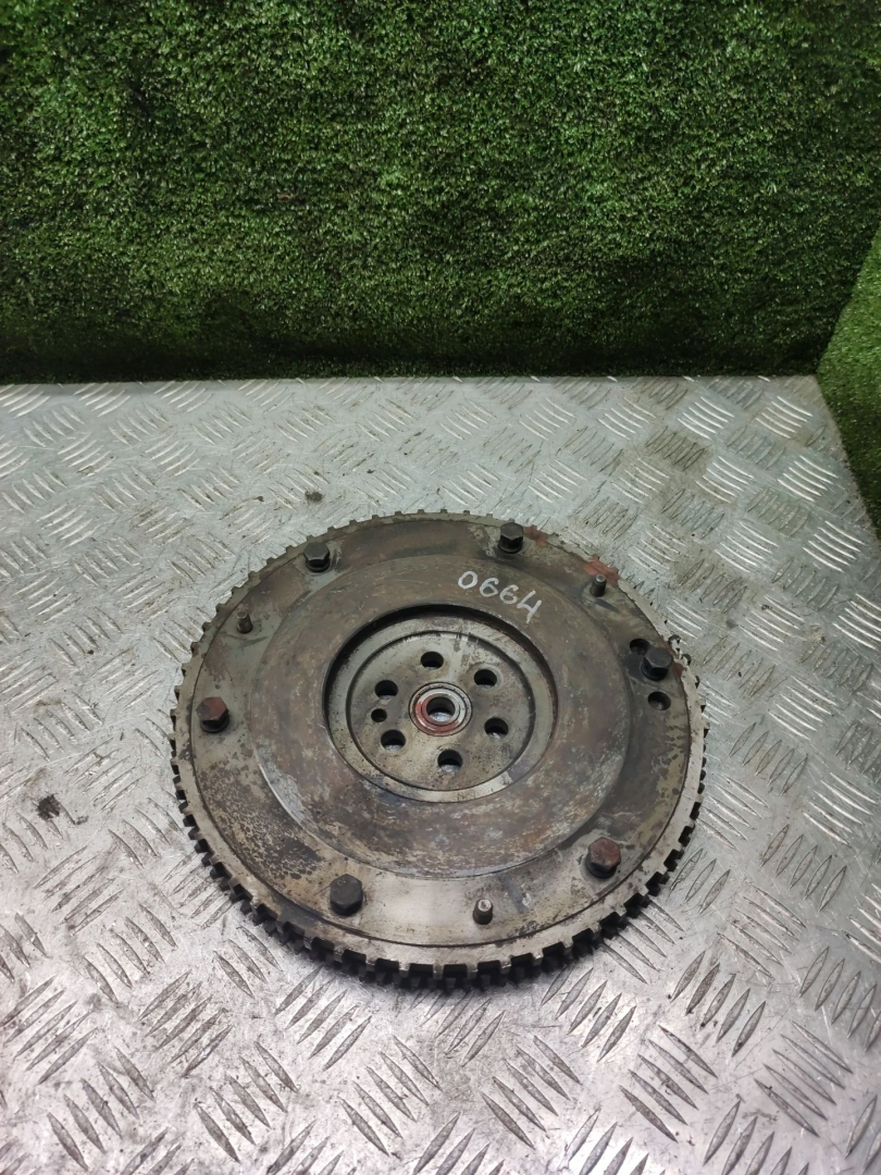 маховик Kia Rio 1 поколение 2001, 1.3 л., бензин, МКПП, универсал - фото №1