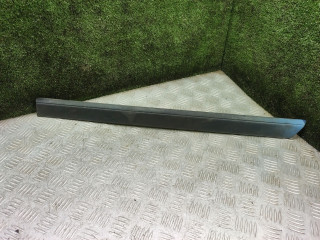 молдинг двери задней левой Mercedes-Benz C-Класс W202/S202 [рестайлинг] 1997, 1.8 л., бензин, МКПП, седан