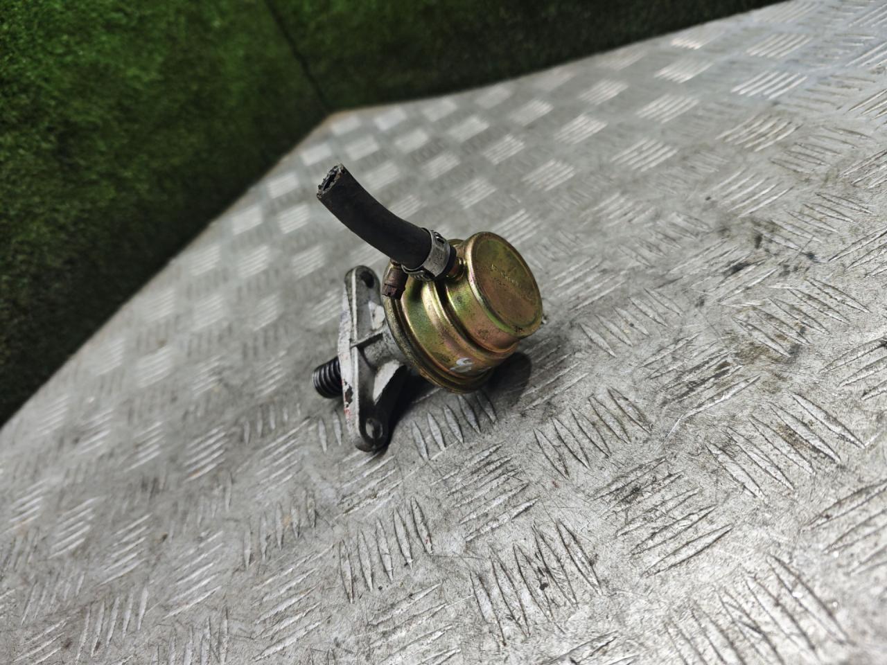 насос топливный ручной (подкачка) Wartburg 353 1 поколение (1966 - 1988), 1.3 л., бензин, МКПП, 1115200301 - фото №1