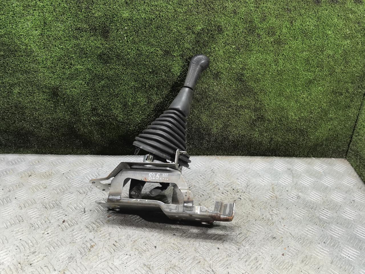 кулиса Chrysler Voyager 3 поколение 1997, 2.4 л., бензин, МКПП, минивэн - фото №1