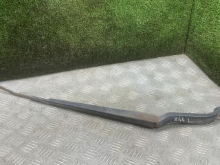 щеткодержатель (поводок стеклоочистителя, дворник) Toyota Picnic 1 поколение XM10 2000, 2.0 л., бензин, МКПП, минивэн