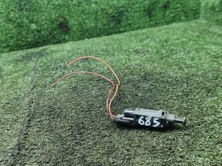 Датчик педали тормоза (лягушка) Volkswagen Golf 3 поколение 1995, 1.3 л., бензин, МКПП, хетчбэк 3 дв.