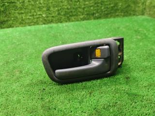 ручка внутренняя передняя правая Toyota Picnic 1 поколение XM10 2000, 2.2 л., дизель, МКПП, минивэн