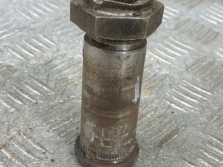 кулак задний левый Peugeot 605 1 поколение [рестайлинг] 1994, 2.0 л., Ti, бензин, АКПП, седан