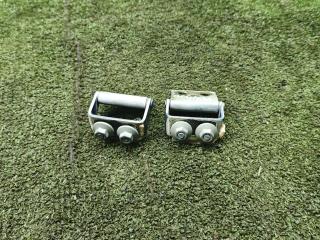 петля крышки багажника Kia Rio 1 поколение 2001, 1.3 л., бензин, МКПП, универсал