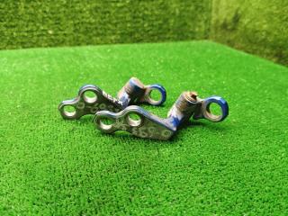 петля двери Ford C-Max 1 поколение 2006, 2.0 л., бензин, МКПП, минивэн