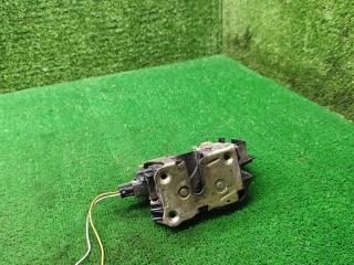 замок двери передней правой Renault Laguna 1 поколение 1997, 1.8 л., F3P 670, бензин, МКПП, универсал