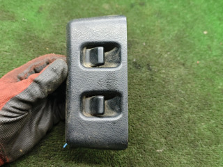 блок управления стеклоподъемниками Rover 200 Series 3 поколение 1997, 1.4 л., бензин, МКПП, хетчбэк 5 дв.