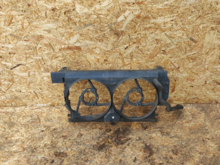 диффузор вентилятора Citroen Xantia 1 поколение [рестайлинг] 2000, 1.8 л., бензин, МКПП, хетчбэк 5 дв.