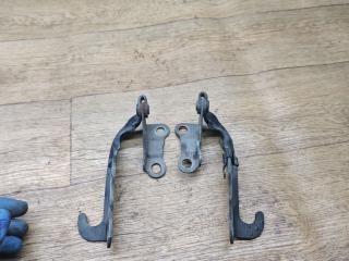 петля капота Toyota Carina E 1 поколение T190 1998, 2.0 л., 2C-TE, дизель, МКПП, универсал