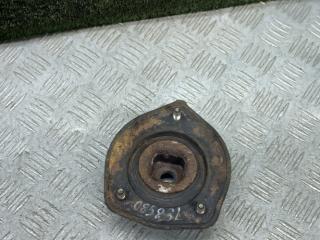 опора амортизатора верхняя (чашка) Toyota Avensis 1 поколение (T220) 1999, 2.0 л., дизель, МКПП, хетчбэк 5 дв.