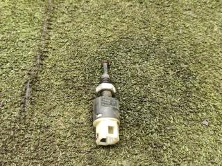 Датчик педали тормоза (лягушка) Lada 2121 Niva 1 поколение [рестайлинг] 2005, 1.7 л., бензин, МКПП, внедорожник 3 дв., 21214, 3720020