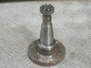 кулак задний левый Opel Corsa B 1998, 1.0 л., X 10 XE, бензин, МКПП, хетчбэк 3 дв.