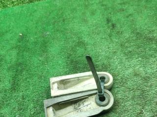 кронштейн радиатора Opel Vectra C 2003, 2.0 л., дизель, МКПП, седан, 9202795